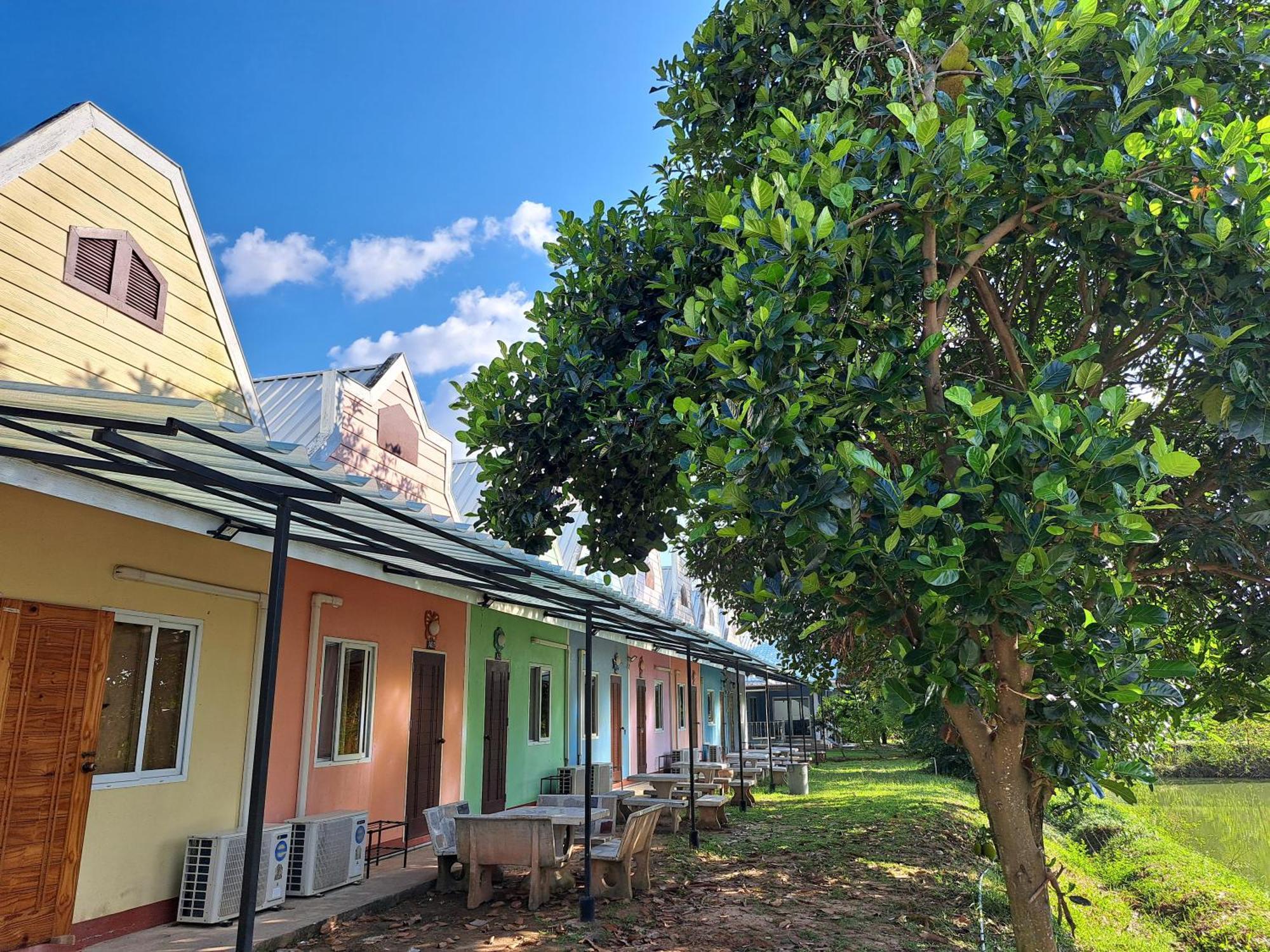 Armthong Resort Nakhon Nayok Exterior photo